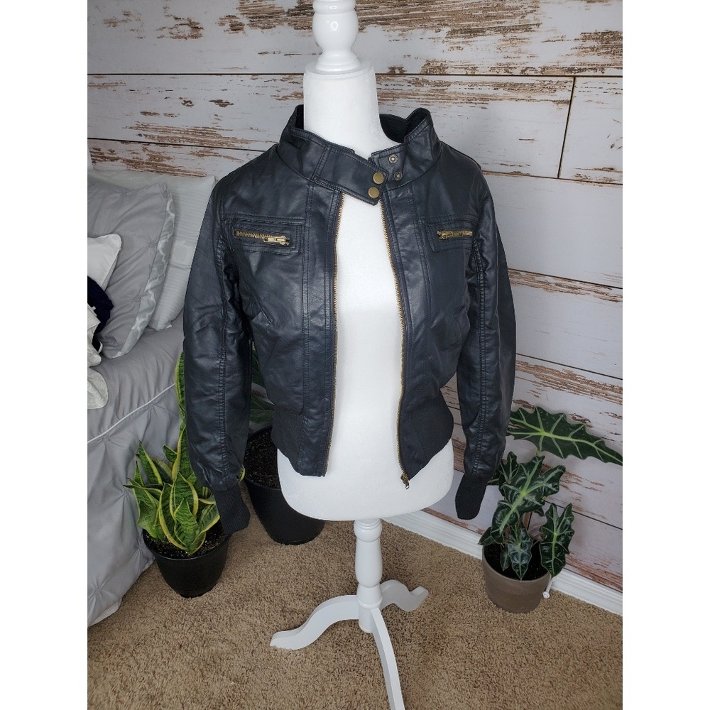 Leather jacket